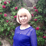 Администратор кафе Бурлюк